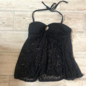 Liz Lange maternity swim top